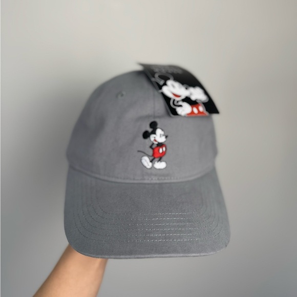 Disney Men/Women Cap, Mickey Mouse Adjustable Hat for Adult (new with tag) - Picture 3 of 6